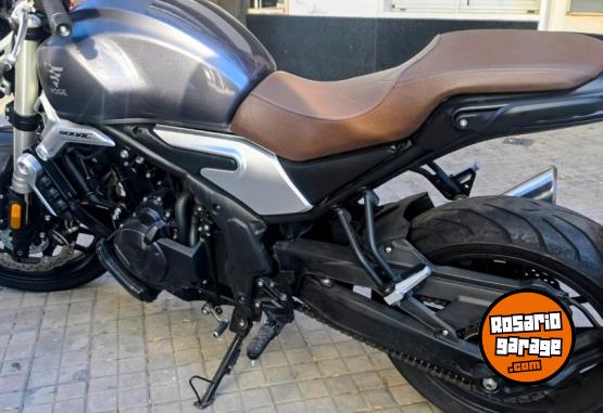 Motos - Voge 500 AC 2024 Nafta 3100Km - En Venta