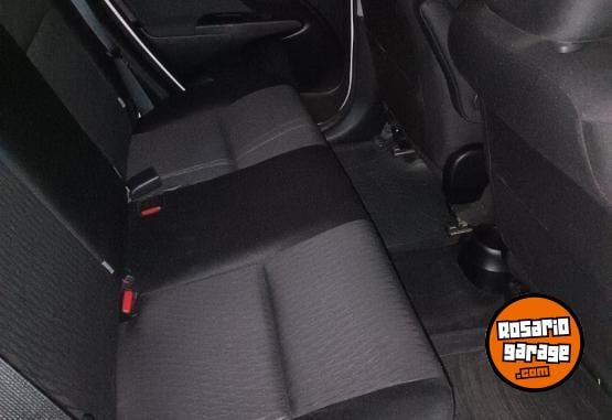 Autos - Toyota ETIOS XLS 2021 Nafta 80950Km - En Venta