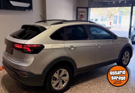 Autos - Volkswagen Nivus confortline 2021 Nafta 72000Km - En Venta