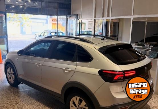 Autos - Volkswagen Nivus confortline 2021 Nafta 72000Km - En Venta