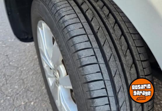 Autos - Volkswagen Fox 2014 Nafta 120000Km - En Venta