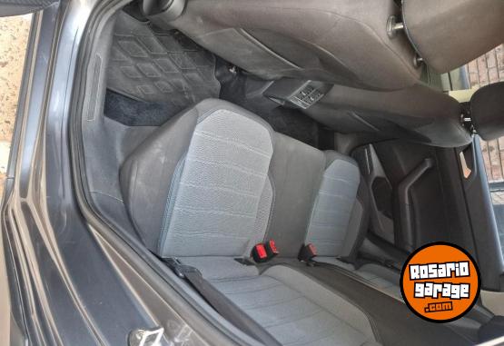 Autos - Volkswagen Nivus Comfortline 2021 Nafta 68000Km - En Venta