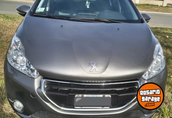 Autos - Peugeot Allure 208 2013 Nafta 95000Km - En Venta
