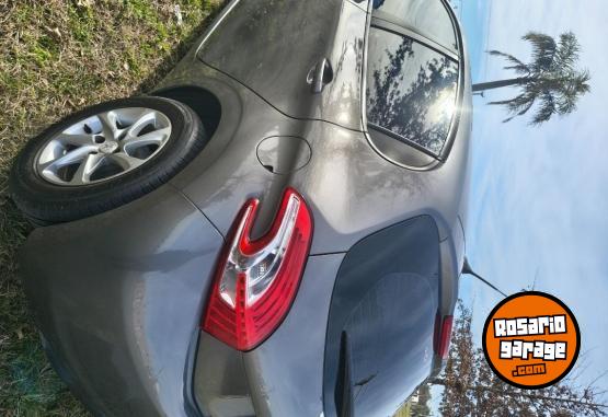 Autos - Peugeot Allure 208 2013 Nafta 95000Km - En Venta