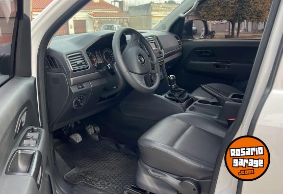 Camionetas - Volkswagen AMAROK TRENDLINE 2021 Diesel 41850Km - En Venta