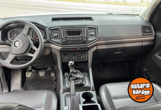 Camionetas - Volkswagen AMAROK TRENDLINE 2021 Diesel 41850Km - En Venta