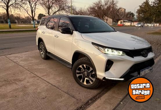 Camionetas - Toyota Sw4 Diamond 2023 Diesel 70000Km - En Venta