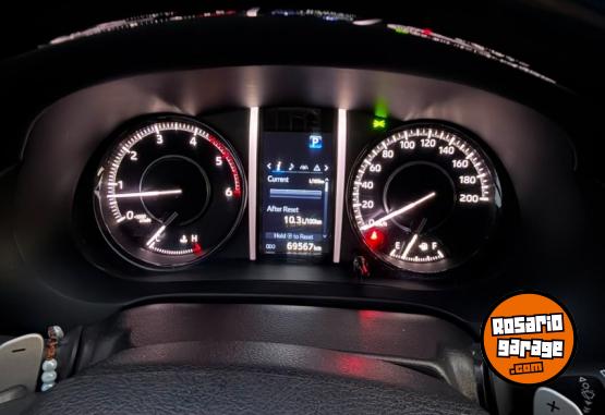 Camionetas - Toyota Sw4 Diamond 2023 Diesel 70000Km - En Venta