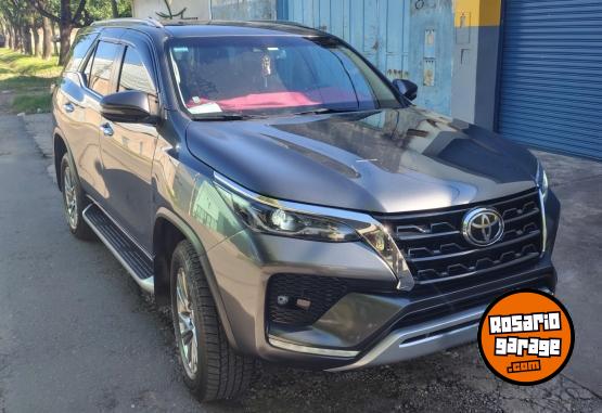 Camionetas - Toyota SW4 2021 Diesel 97000Km - En Venta