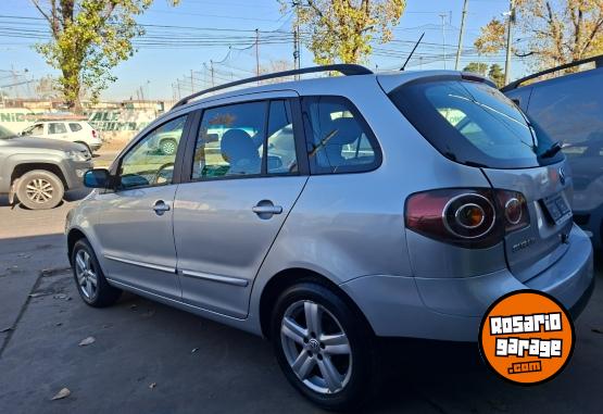 Autos - Volkswagen Suran 2010 Nafta 190000Km - En Venta