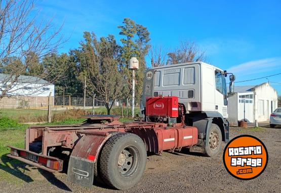 Camiones y Gr�as - IVECO CURSOR 310 - En Venta