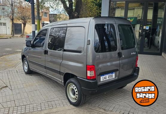 Utilitarios - Citroen BERLINGO MIXTO 5 AS 2020 Diesel 120000Km - En Venta
