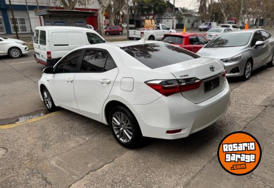 Autos - Toyota Corolla 2020 Nafta 70000Km - En Venta