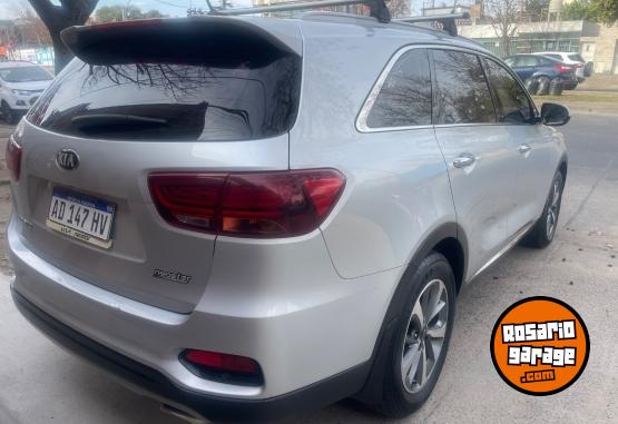 Camionetas - Kia Sorento 2018 Nafta 110000Km - En Venta
