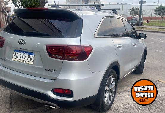 Camionetas - Kia Sorento 2018 Nafta 110000Km - En Venta