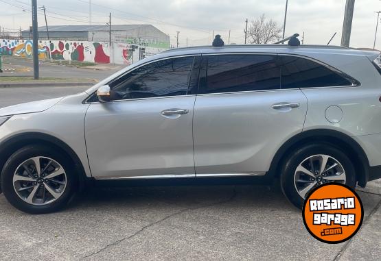 Camionetas - Kia Sorento 2018 Nafta 110000Km - En Venta
