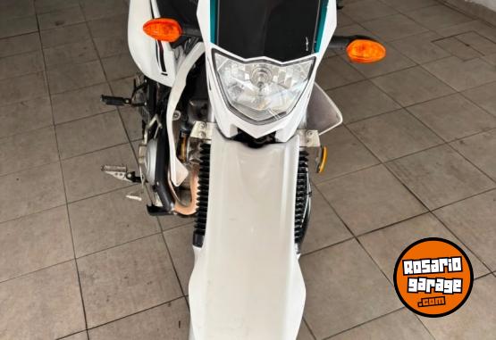 Motos - Yamaha XTZ 125 2016 Nafta 10400Km - En Venta