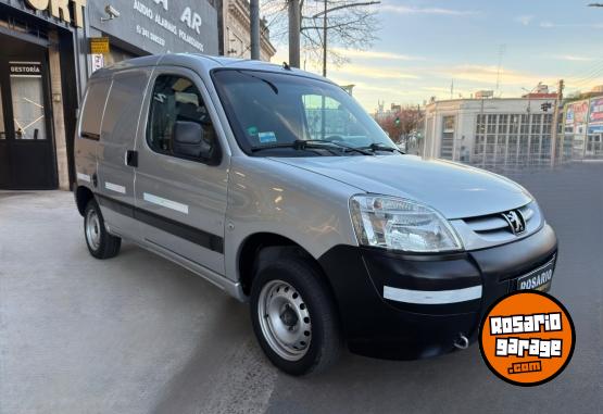 Utilitarios - Peugeot Partner 2016 Diesel 116000Km - En Venta