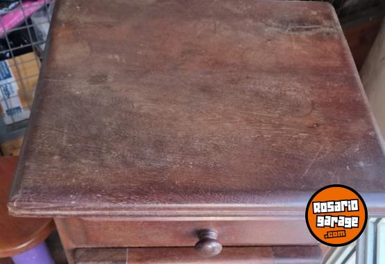 Hogar - juego de Mesas de luz algarrobo - En Venta