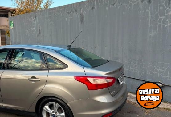 Autos - Ford Focus S 2014 GNC 180000Km - En Venta
