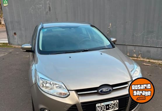 Autos - Ford Focus S 2014 GNC 180000Km - En Venta