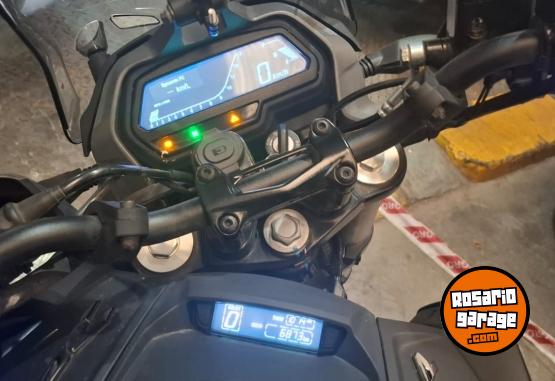 Motos - Bajaj DOMINAR D400 2025 Nafta 6500Km - En Venta