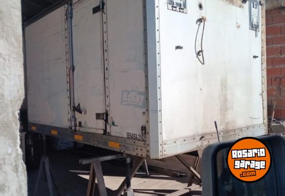 Camiones y Gr�as - Furg�n termico 3.40.m - En Venta