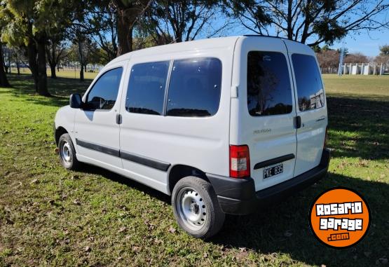 Utilitarios - Peugeot Partner 1.6 HDI 2015 Diesel 46500Km - En Venta