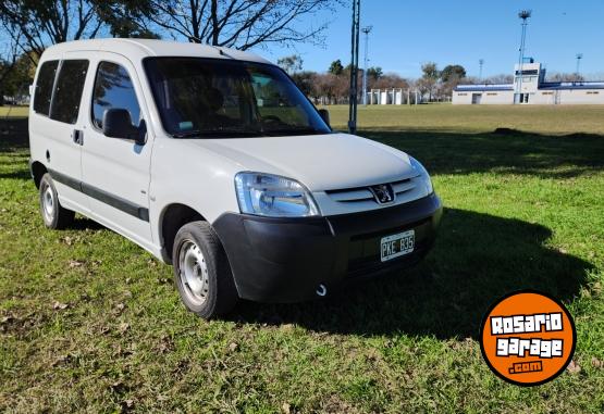 Utilitarios - Peugeot Partner 1.6 HDI 2015 Diesel 46500Km - En Venta