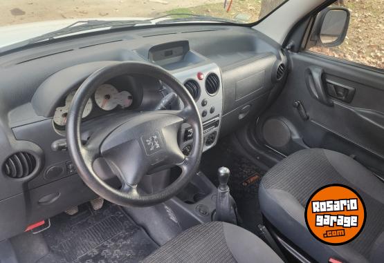 Utilitarios - Peugeot Partner 1.6 HDI 2015 Diesel 46500Km - En Venta