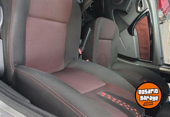 Autos - Renault Stepway 2013 Nafta 140000Km - En Venta