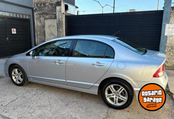 Autos - Honda Civic 2009 Nafta 290000Km - En Venta