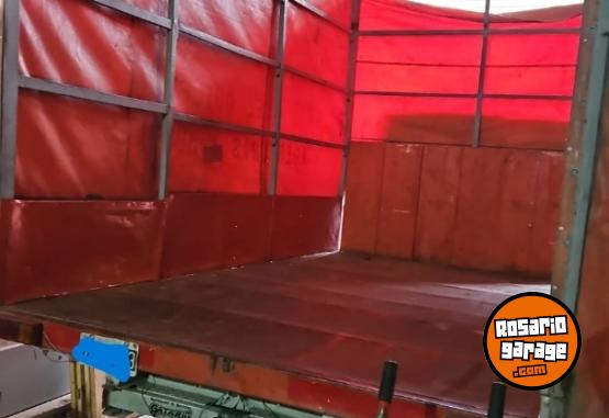 Camiones y Gr�as - REANULT MASTER CON ESTRUCTURA DE HIERRO +LONA - En Venta