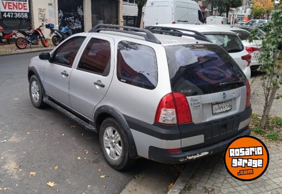 Autos - Fiat Palio adventure 2005 Nafta 190000Km - En Venta