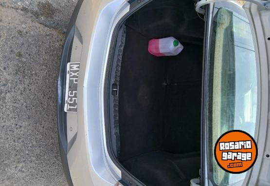 Autos - Chevrolet Prisma LTZ 2013 Nafta 167000Km - En Venta