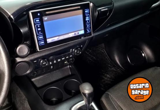 Camionetas - Toyota Hilux 2018 Nafta 198000Km - En Venta