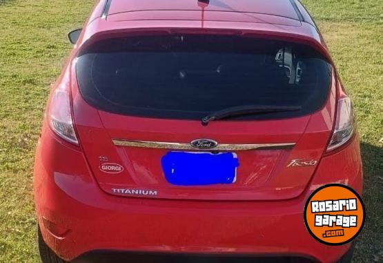 Autos - Ford FIESTA TITANIUM 2015 Nafta 143000Km - En Venta