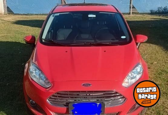 Autos - Ford FIESTA TITANIUM 2015 Nafta 143000Km - En Venta