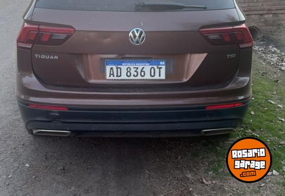 Camionetas - Volkswagen Tiguan AllSpace 1.4T DSG 2019 Nafta 154000Km - En Venta