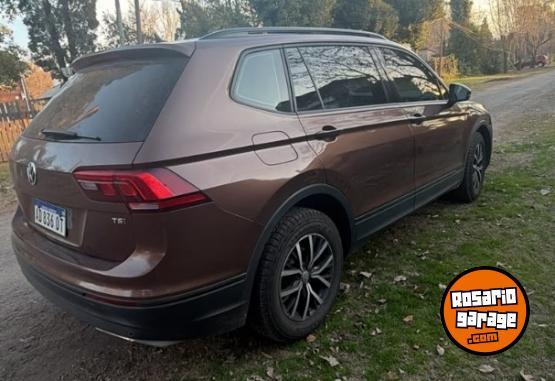 Camionetas - Volkswagen Tiguan AllSpace 1.4T DSG 2019 Nafta 154000Km - En Venta