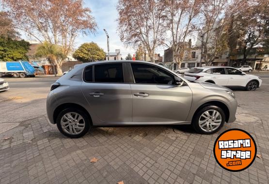Autos - Peugeot 208 2024 Nafta 33000Km - En Venta