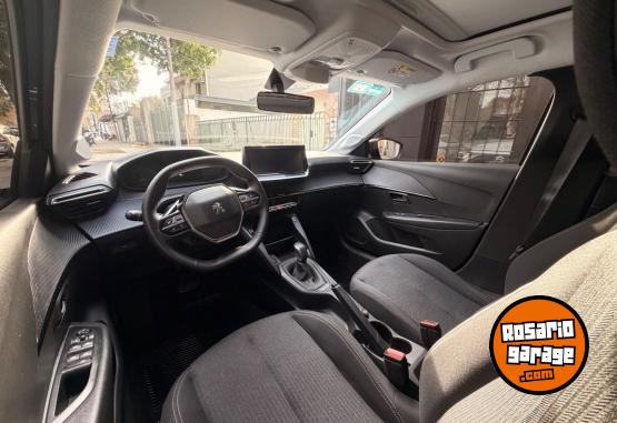 Autos - Peugeot 208 2024 Nafta 33000Km - En Venta