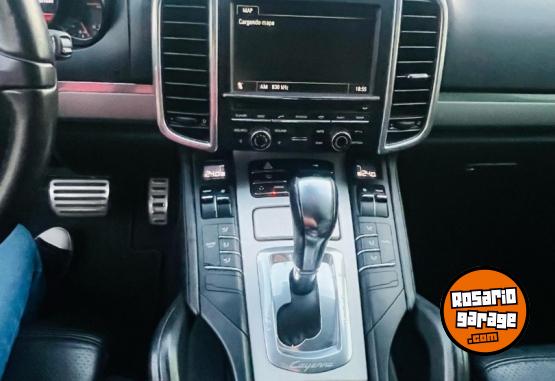 Camionetas - Porsche Cayenne S 4.8 V8 2011 Nafta 130000Km - En Venta