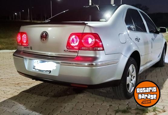 Autos - Volkswagen 2.0 2008 Nafta 84000Km - En Venta