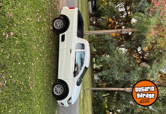 Camionetas - Volkswagen Saveiro 2017 Nafta 174000Km - En Venta