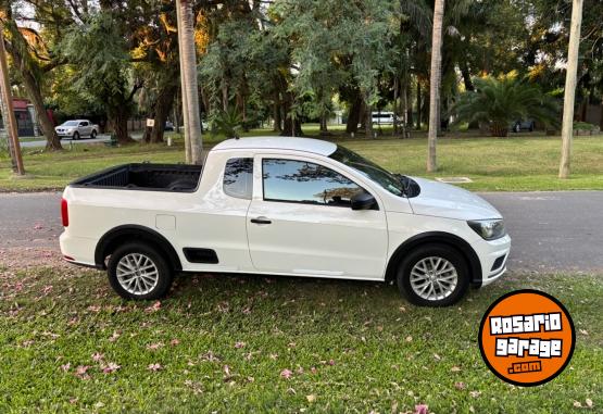 Camionetas - Volkswagen Saveiro 2017 Nafta 174000Km - En Venta