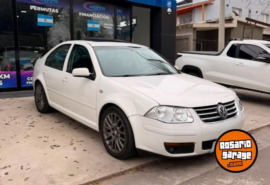 Autos - Volkswagen BORA 1.8 HIGLINE 2013 Nafta 100000Km - En Venta