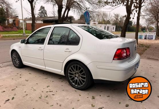 Autos - Volkswagen BORA 1.8 HIGLINE 2013 Nafta 100000Km - En Venta