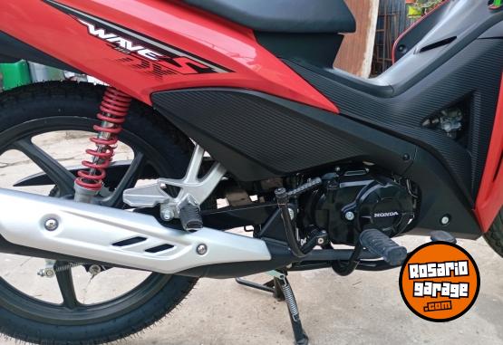 Motos - Honda Wave Full 2024 Nafta 6500Km - En Venta