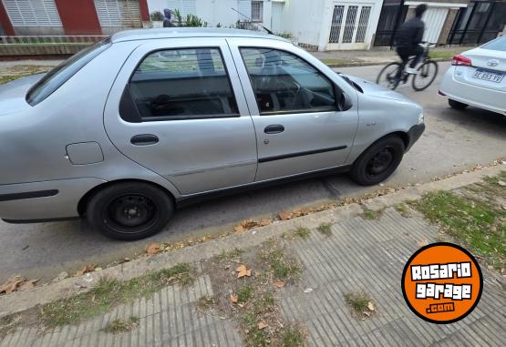 Autos - Fiat Siena 2003 Nafta 240000Km - En Venta